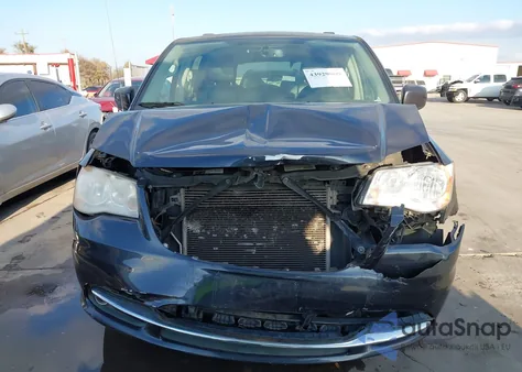 2014 Chrysler Town & Country Touring from USA, damaged, VIN 2C4RC1BG7ER268796